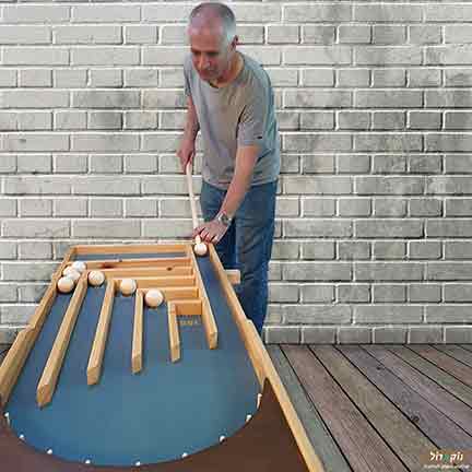 ערב גיבוש עם שולחנות משחק